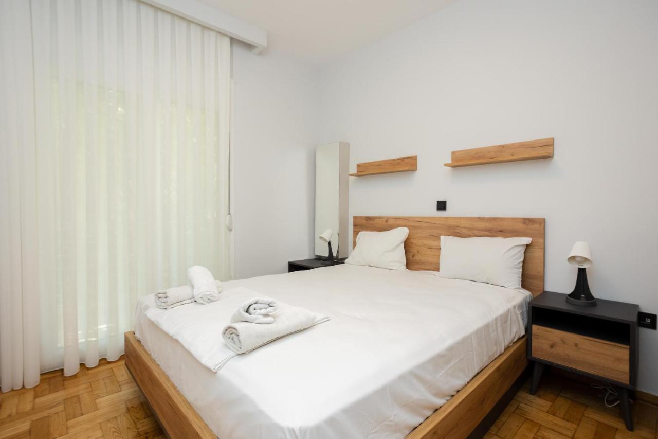 Elegance 2 Bedroom Apartment Thessaloniki